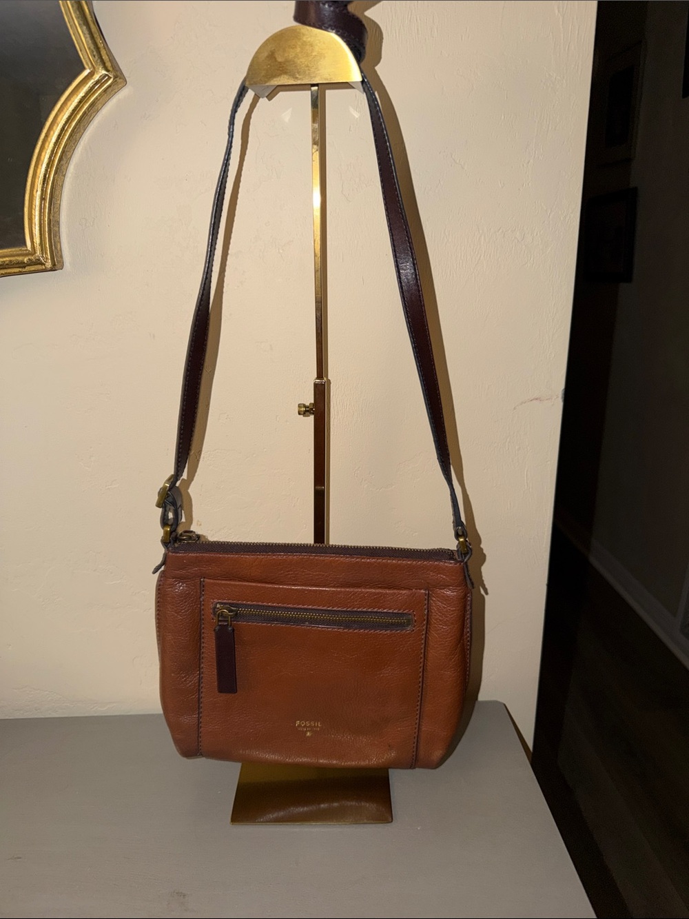Fossil Cognac Leather Crossbody with Dark Brown Trim